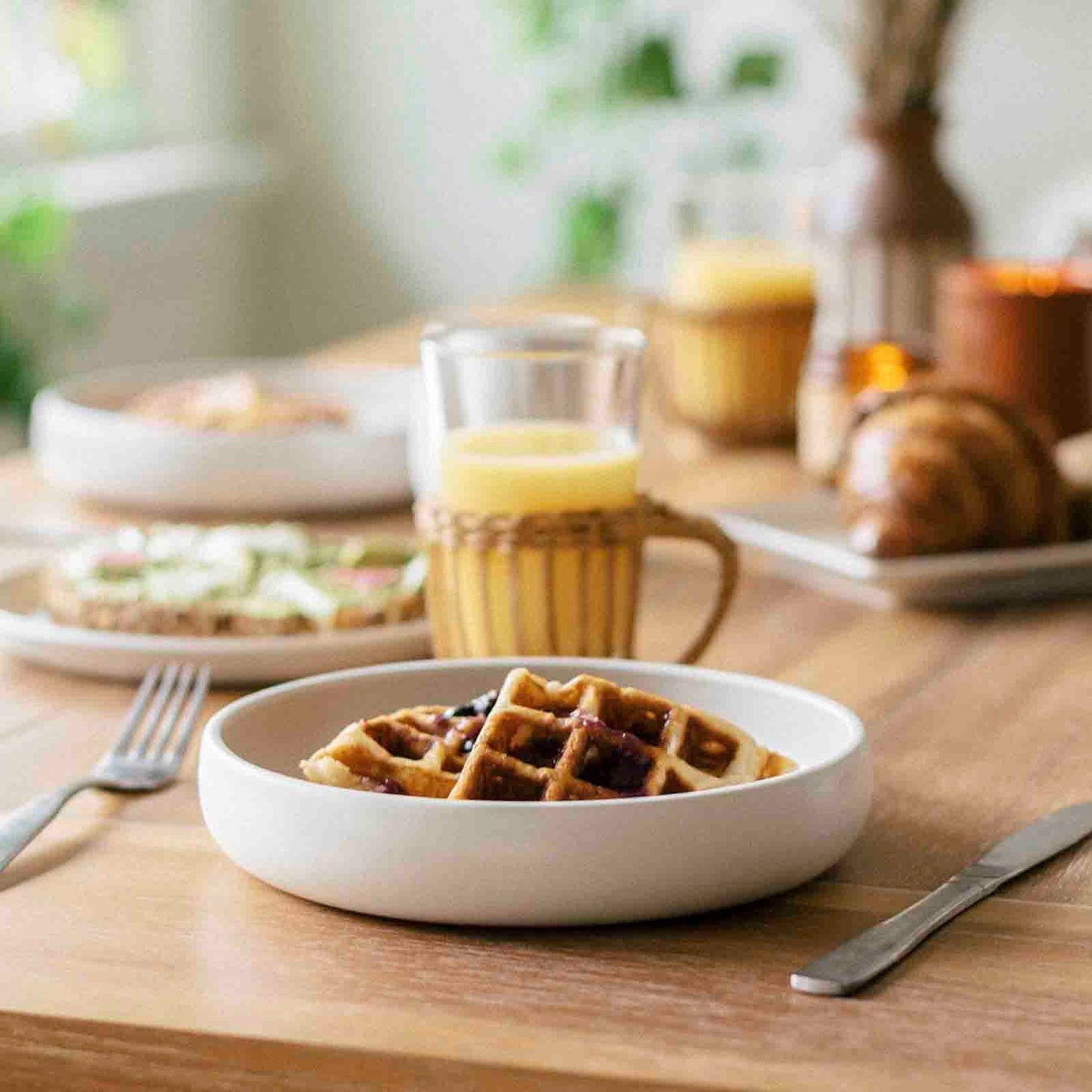 
                  
                    La Marsa Salad Plate - Dinnerware l The Source Matters Store Stoneware
                  
                