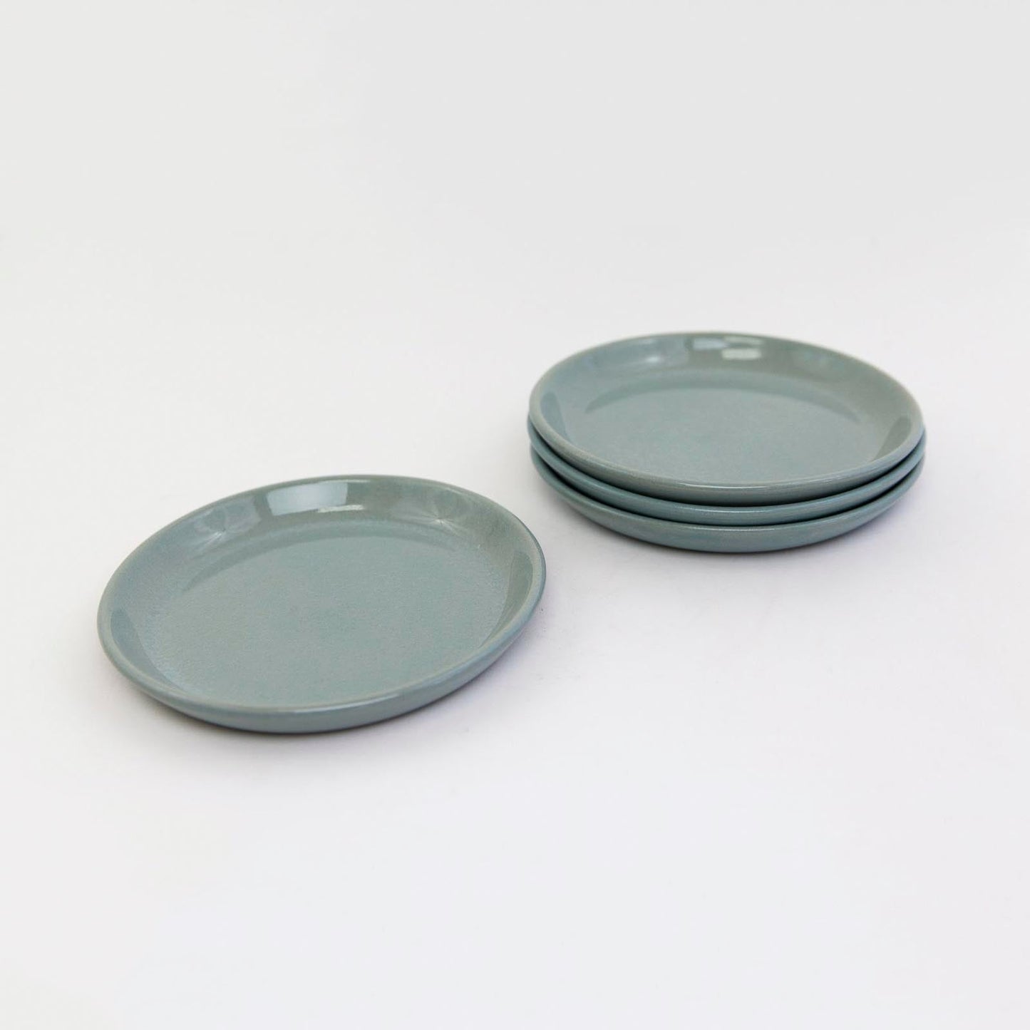 
                  
                    La Marsa Bread Plate - Dinnerware l The Source Matters Store Stoneware
                  
                